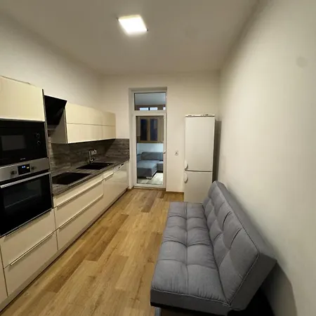 شقة In With 3 Bedrooms إنسبروك
