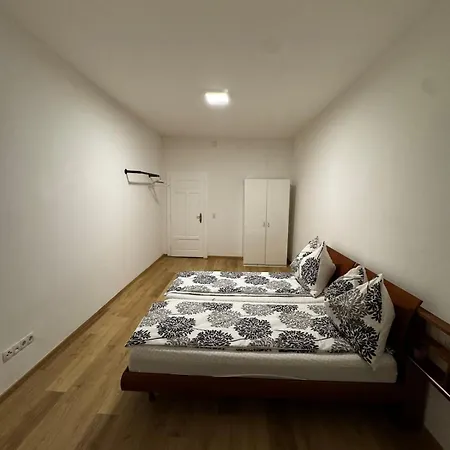 아파트 In With 3 Bedrooms
